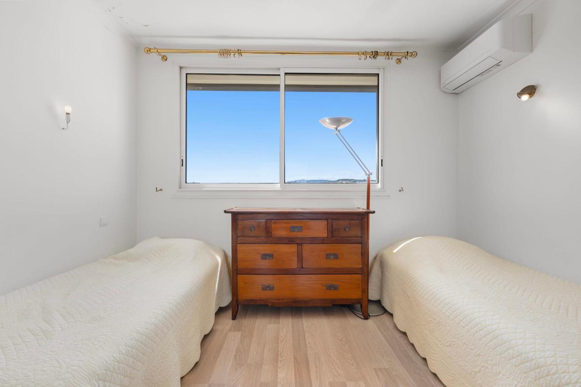 Ref 1996 Croisette - Sea View For Rent Apartment